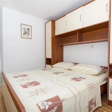 Apartment Mika 2